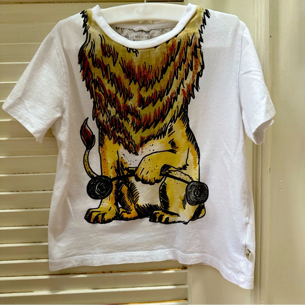 Stella McCartney Lion King Kids Tee. Very cute. See the photos for front&back